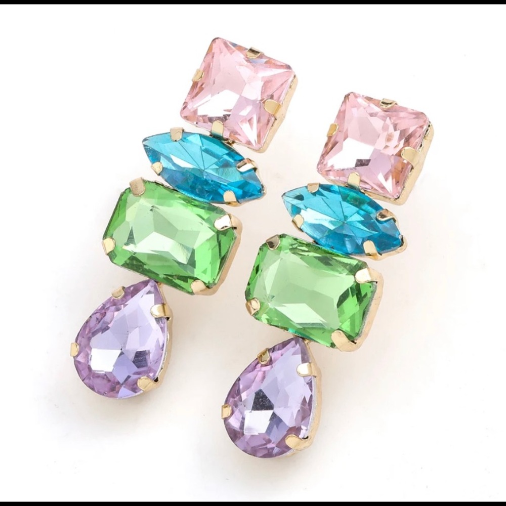 Very nice girly earrings